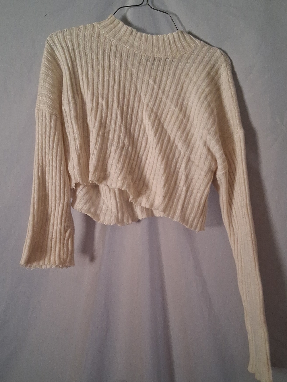 Forever 21 Women’s Crop Top Sweater Size S | Cute Casual Knit
